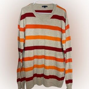 Gap, men’s XL, cream and striped sweater